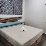 De Lujo Playa Deveses Apartment