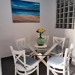 De Lujo Playa Deveses