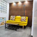 De Lujo Playa Deveses Apartment