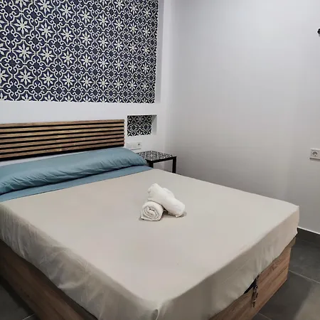 De Lujo Playa Deveses Apartment