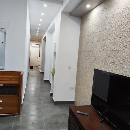 De Lujo Playa Deveses Apartment *
