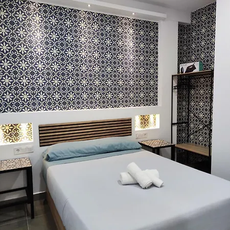 De Lujo Playa Deveses Apartment