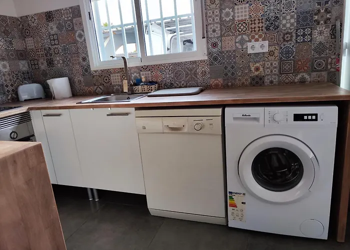 De Lujo Playa Deveses Apartman